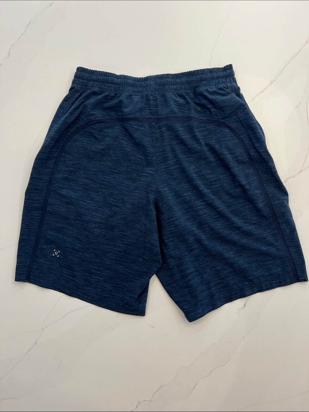 Lululemon Men's Elastic Waist Lined Performance Shorts, Medium - Picture 4 of 5